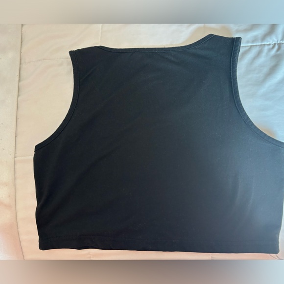 Romwe - Picture 2 of 2